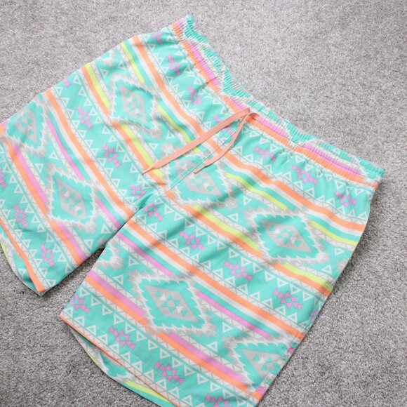 Chubbies Swim Trunks Mens XL Green Geometric Mesh Lined Stretch w/ 7" inseam - Picture 3 of 12